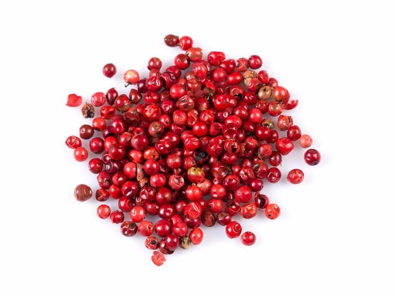 Pepř červený celý